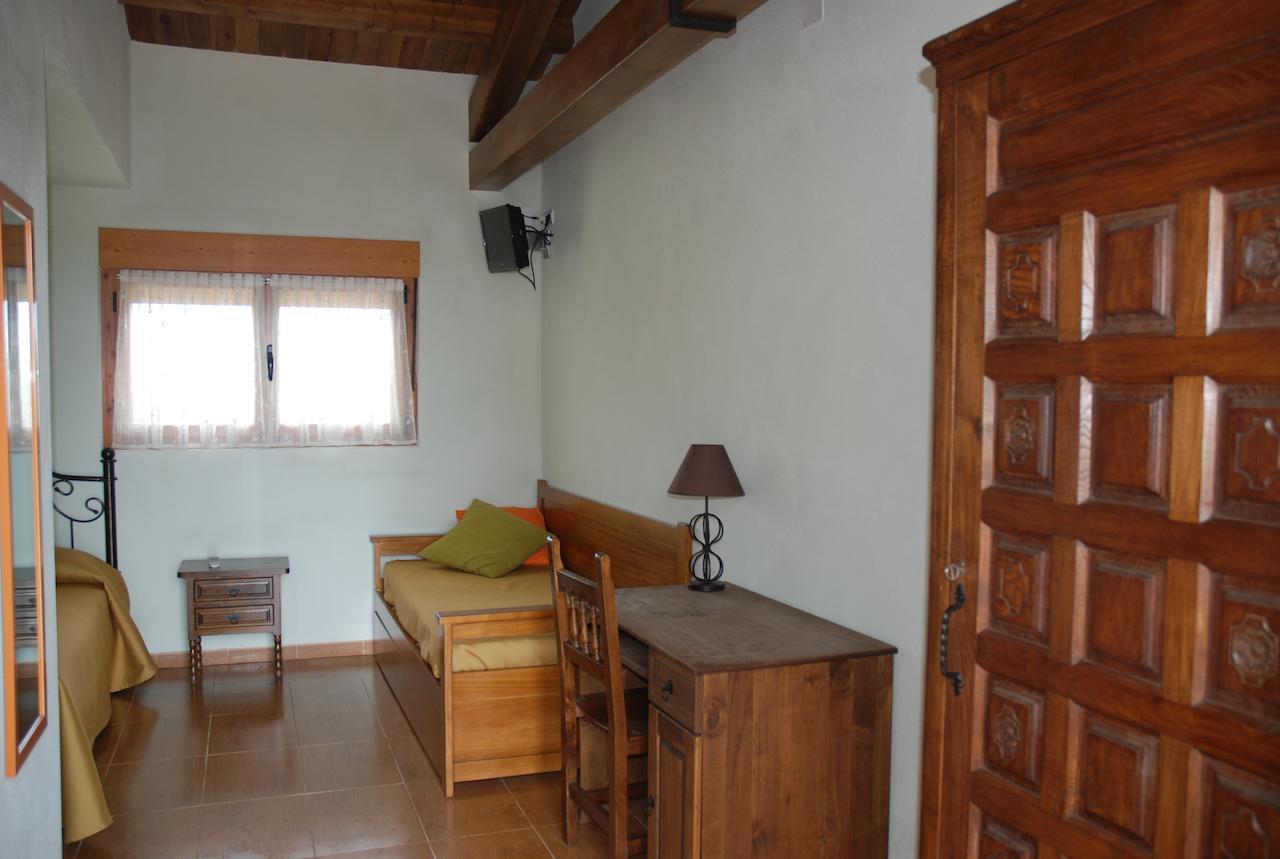 Casa Rural Teso De La Encina Villamor de los Escuderos Bilik gambar